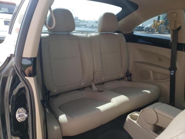 2019 VOLKSWAGEN BEETLE SE 3VWJD7AT9KM711851
