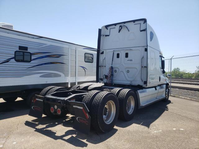 3AKJGLD66FSGE5111 Freightliner Cascadia 1 2015. Фото: 3