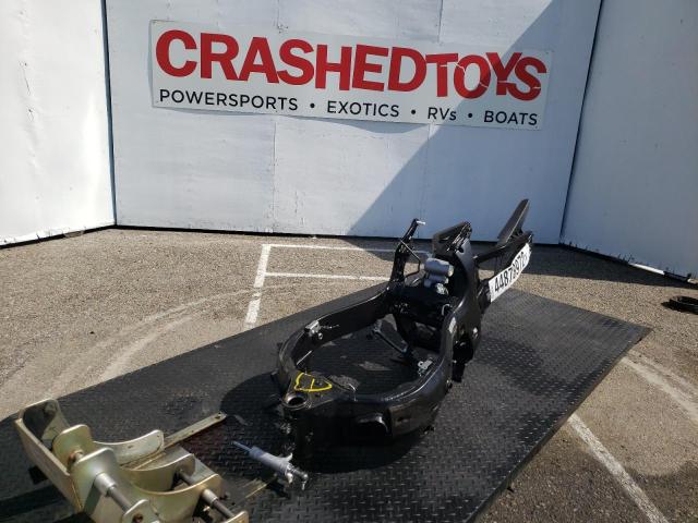 2022 SUZUKI GSX1300 RR JS1EJ11D9N7100147