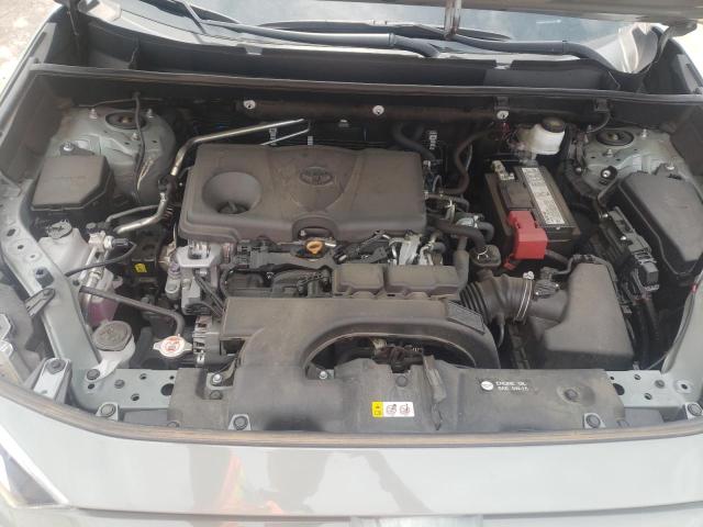 2019 TOYOTA RAV4 XLE 2T3W1RFV3KW039694