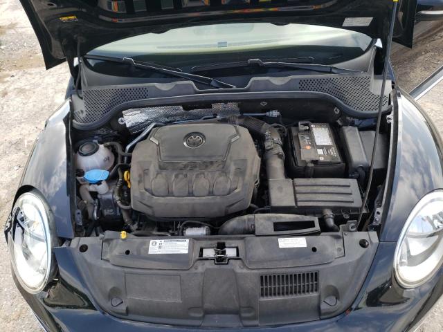 2019 VOLKSWAGEN BEETLE SE 3VWJD7AT9KM711851