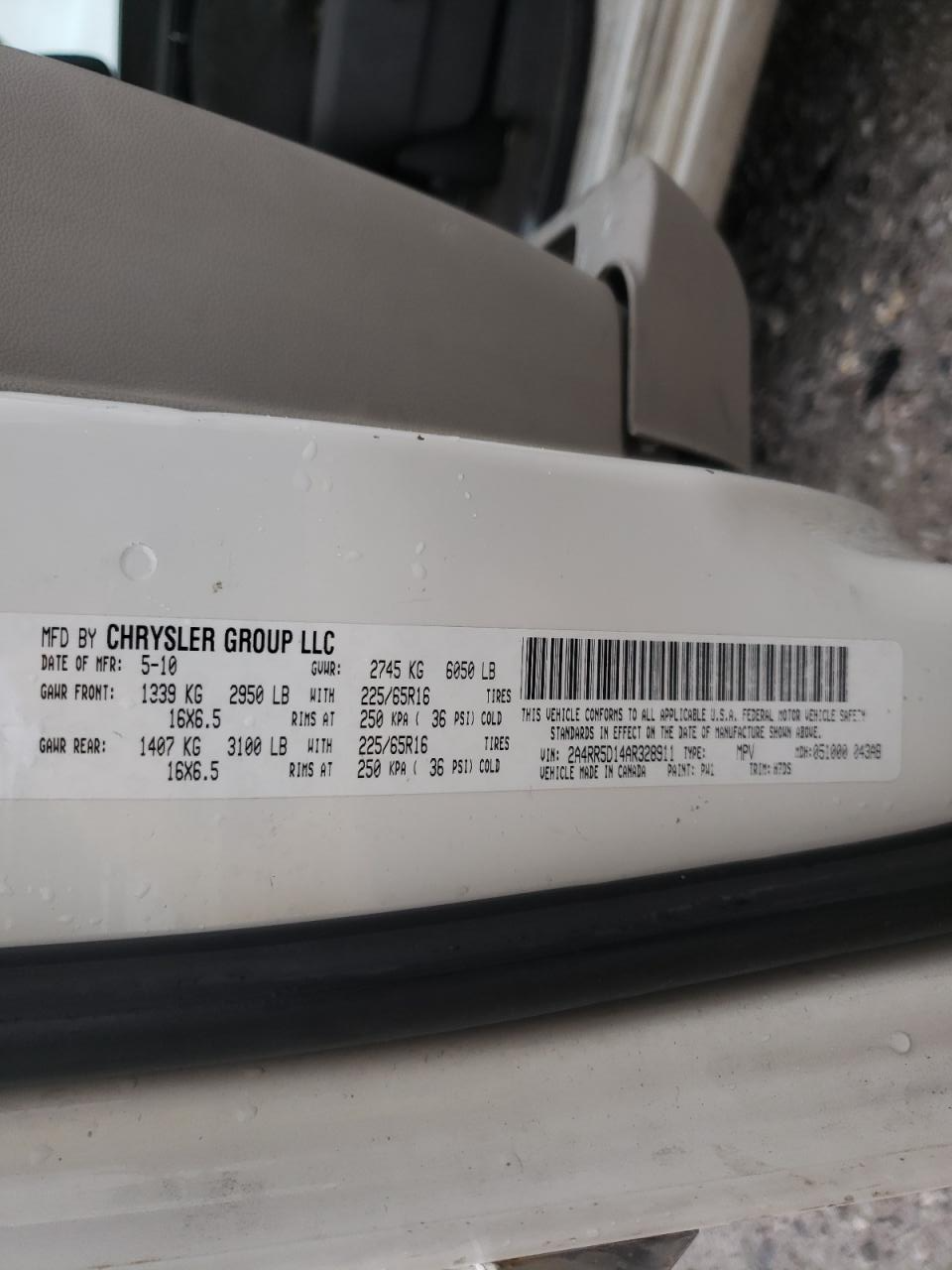 2A4RR5D14AR328911 2010 Chrysler Town & Country Touring