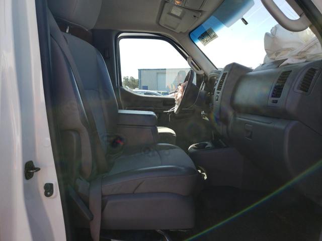 2015 NISSAN NV 3500 1N6AF0KX8FN800115