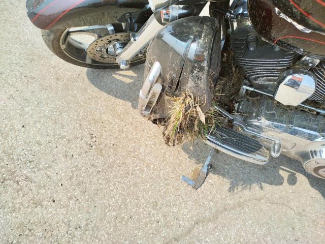 2011 HARLEY-DAVIDSON FLHXSE2 - 1HD1PZ816BB950399