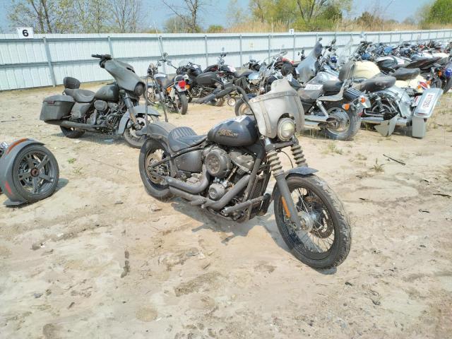 Salvage cars for sale from Copart Elgin, IL: 2019 Harley-Davidson Fxbb