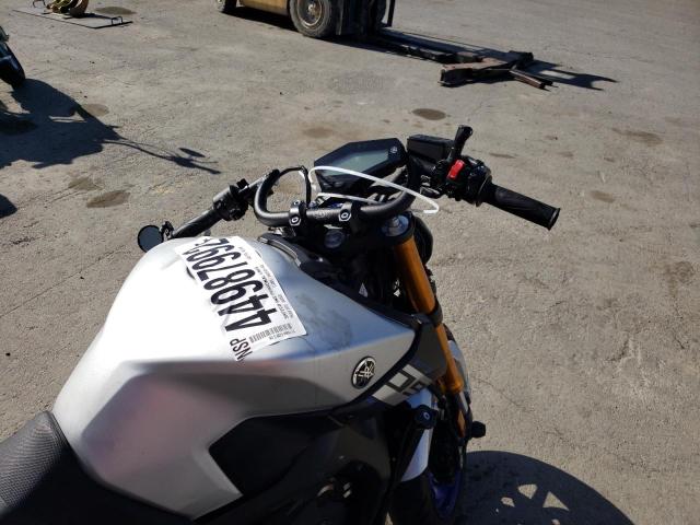 2015 YAMAHA FZ09 C JYARN33Y2FA002343