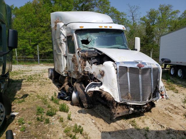 Salvage cars for sale from Copart Columbia, MO: 2018 Peterbilt 579