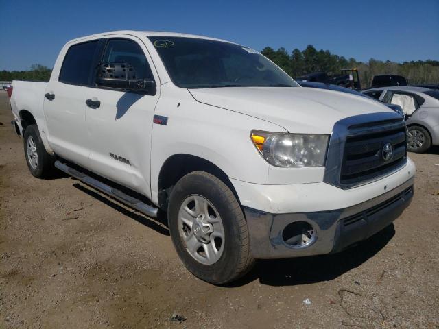 Salvage cars for sale from Copart Harleyville, SC: 2011 Toyota Tundra Crewmax SR5