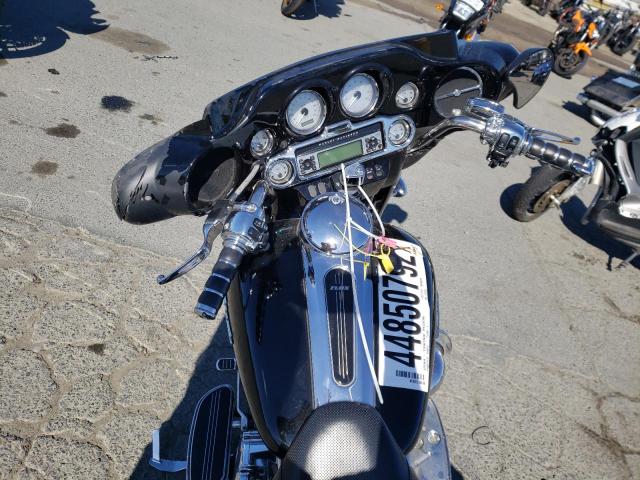 2009 HARLEY-DAVIDSON FLHX 1HD1KB4119Y610533