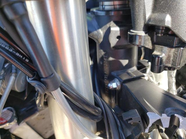 2020 KAWASAKI ZX1002 D - JKBZXVD17LA003047