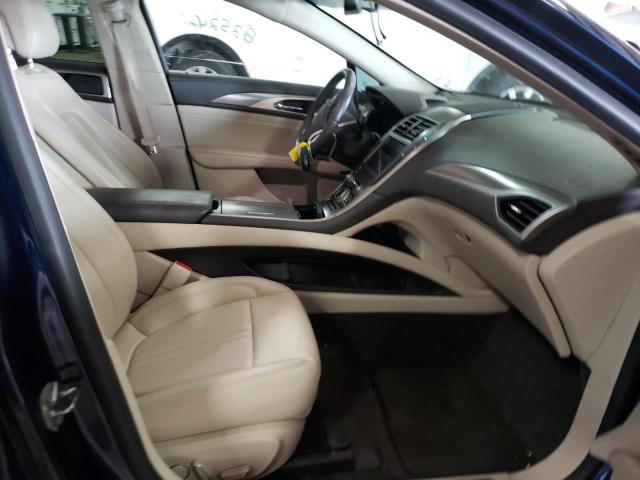 2017 LINCOLN MKZ PREMIE 3LN6L5B97HR666306