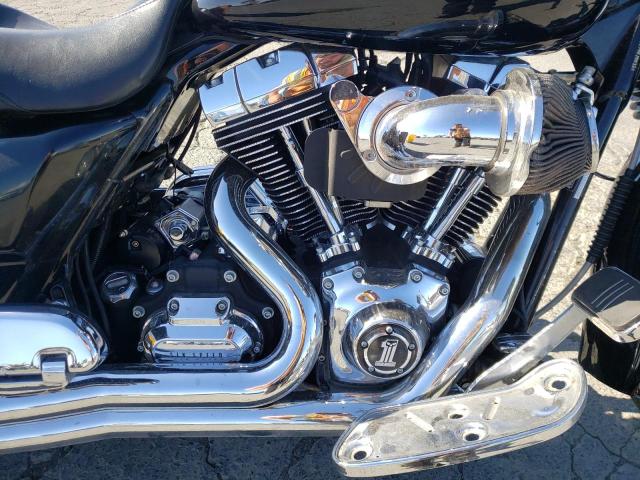 2009 HARLEY-DAVIDSON FLHX 1HD1KB4119Y610533