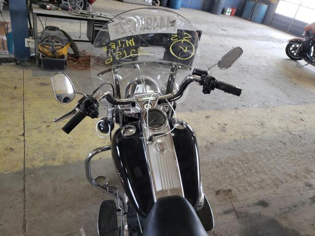 2011 HARLEY-DAVIDSON FLHR 1HD1FB410BB672003