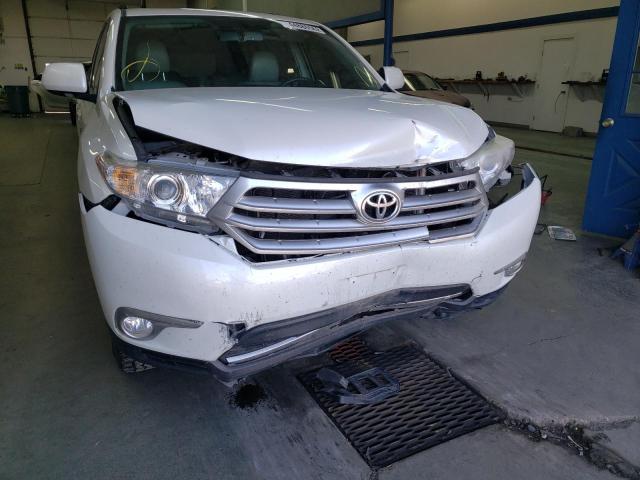 5TDDK3EH8CS120089 Toyota Highlander 2012. Фото: 8
