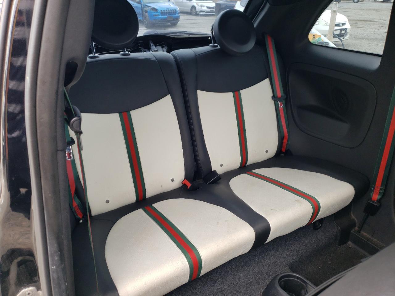 fiat 500 gucci seat belts