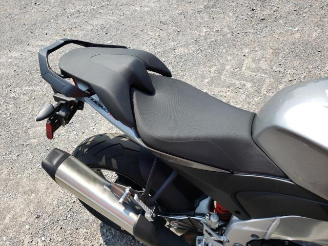 2021 APRILIA MOTORCYCLE ZD4KZUA02MS000035