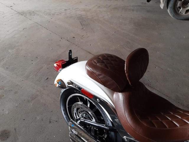 2018 HARLEY-DAVIDSON FXLR LOW R 1HD1YNJ1XJC080004