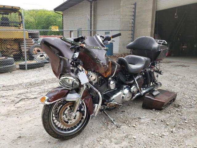 2011 HARLEY-DAVIDSON FLHTK 1HD1KEM1XBB607673