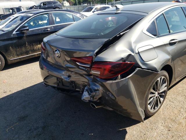 2018 BUICK REGAL ESSE W04GP6SX3J1128875