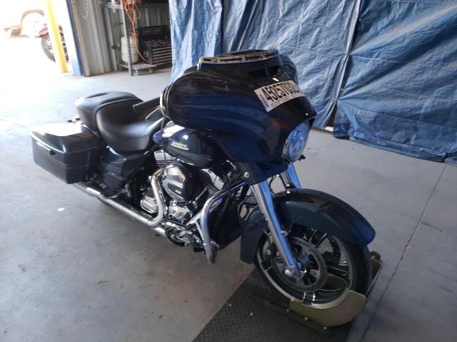 Salvage cars for sale from Copart Ellwood City, PA: 2016 Harley-Davidson Flhxs