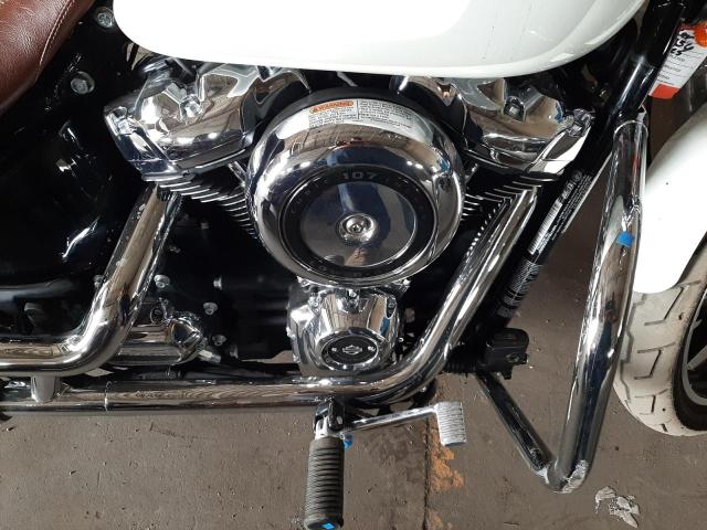 2018 HARLEY-DAVIDSON FXLR LOW R 1HD1YNJ1XJC080004