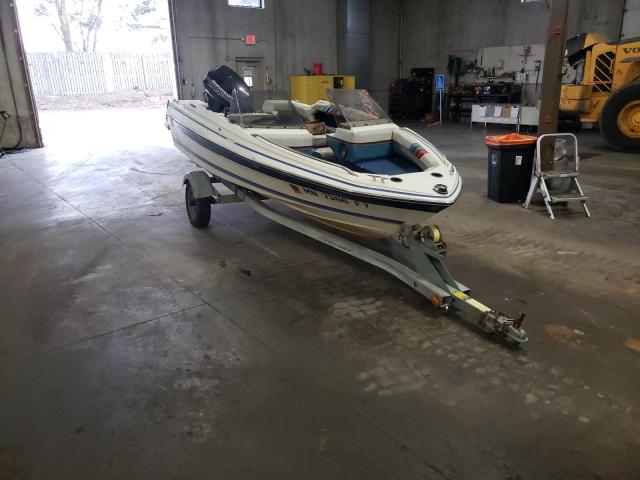 Salvage boats for sale at Ham Lake, MN auction: 1987 Bayliner Capri