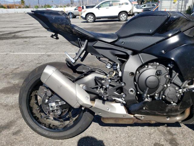 2022 YAMAHA YZF-R1C JYARN66Y7NA000664