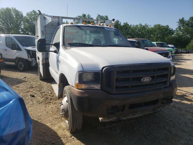 Camiones reportados por vandalismo a la venta en subasta: 2004 Ford F450 Super