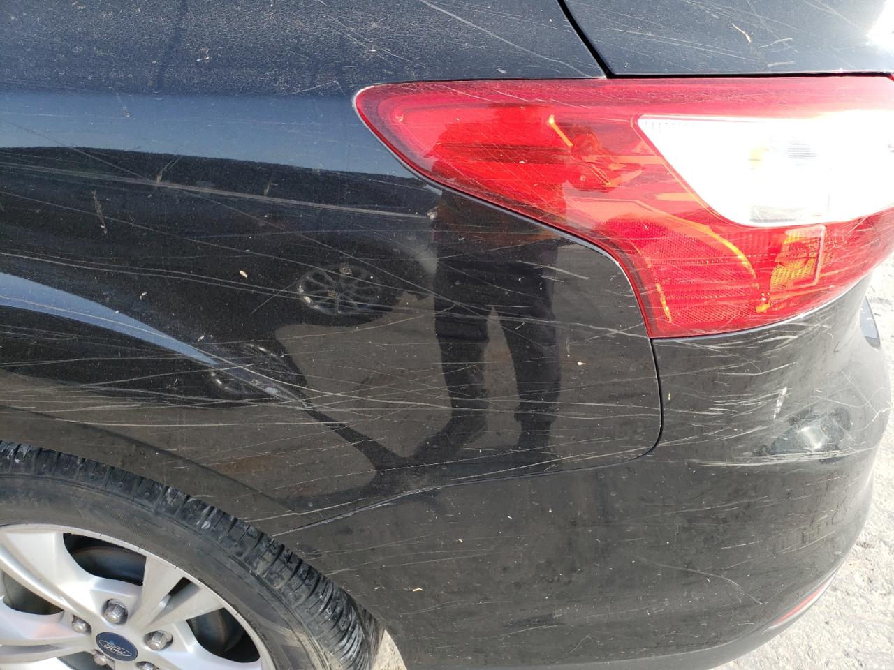 1FADP3F2XDL209599 2013 Ford Focus Se