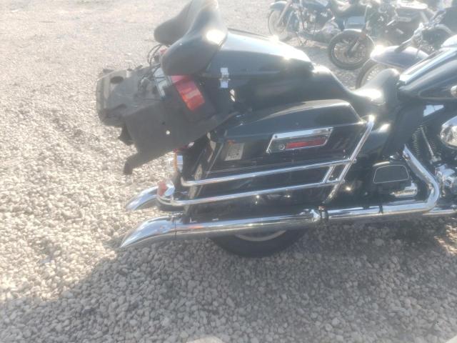2011 HARLEY-DAVIDSON FLHTCU 1HD1FC412BB635041