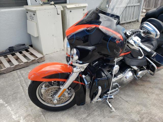 2007 HARLEY-DAVIDSON FLHTCUSE 1HD1PR81X7Y956985
