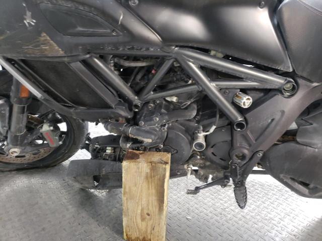 2015 DUCATI DIAVEL ZDM13BSW1FB025080