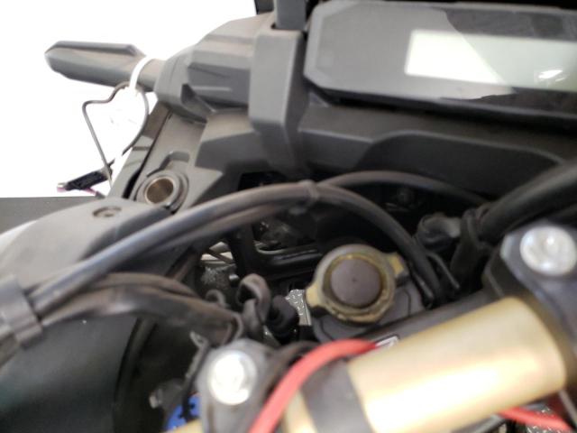 2021 HONDA CRF1100 D4 JH2SD1048MK100452