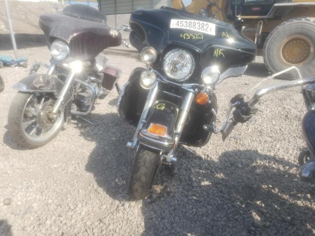 2011 HARLEY-DAVIDSON FLHTCU 1HD1FC412BB635041