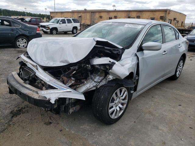 Фото: 1N4AL3AP9FN884501 - 2