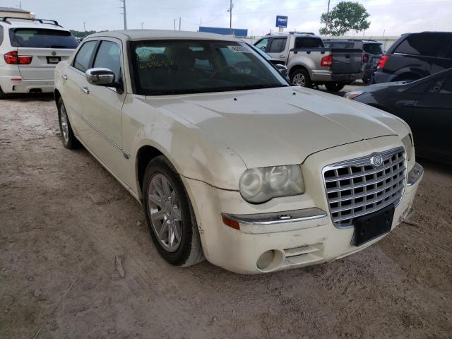 Salvage cars for sale from Copart Temple, TX: 2005 Chrysler 300C
