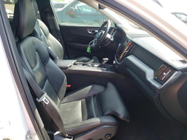 2019 VOLVO XC60 T5 LYV102RK4KB186765