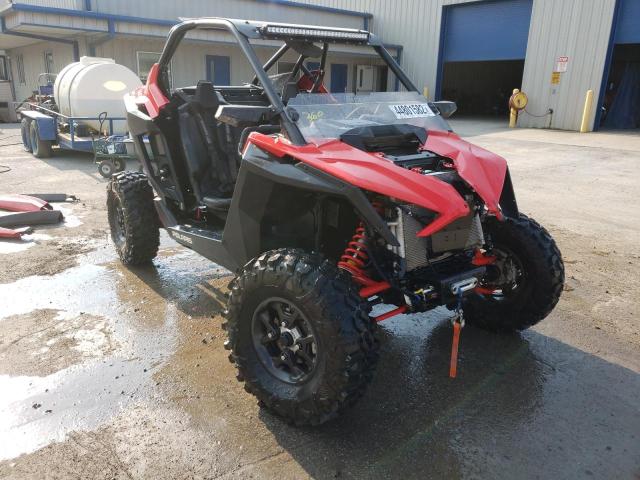 Compre motos salvage a la venta ahora en subasta: 2020 Polaris RZR PRO XP Premium