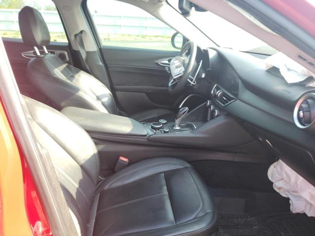 2017 ALFA ROMEO GIULIA Q4 ZARFAEDN5H7533738
