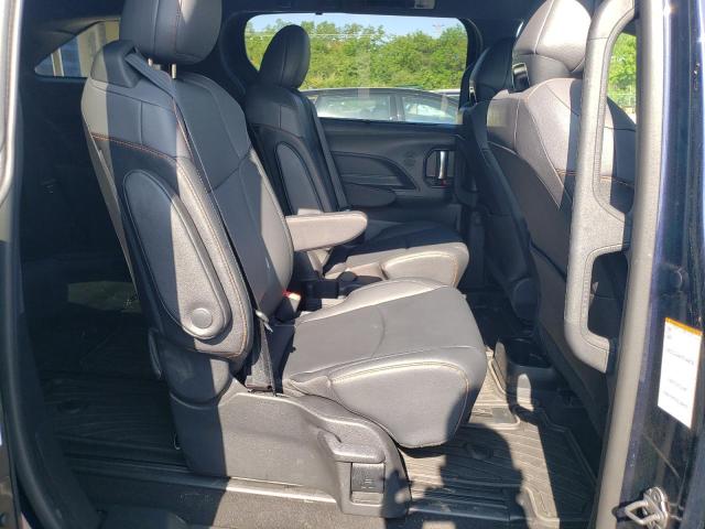 2021 TOYOTA SIENNA XSE 5TDDRKEC8MS002877