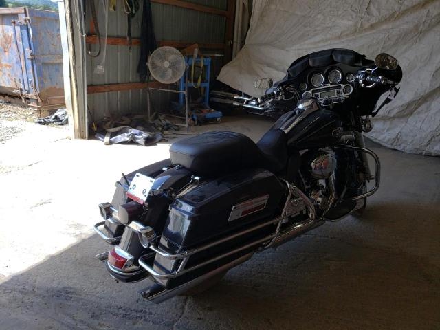 2010 HARLEY-DAVIDSON FLHTCU 1HD1FC411AB672001