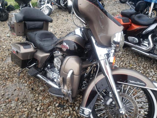 2005 HARLEY-DAVIDSON FLHTCUI SH 1HD1FLW105Y609326