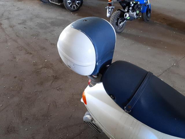 2005 VESPA C161C ZAPC16C1155010353