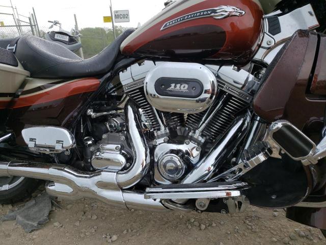 2011 HARLEY-DAVIDSON FLHXSE2 1HD1PZ815BB950071