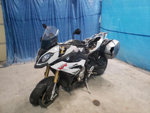 2016 BMW S 1000 XR WB10D1309GZ462565