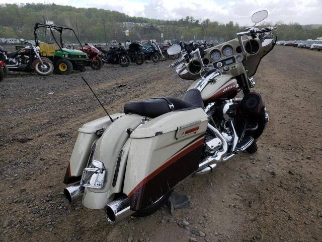 2011 HARLEY-DAVIDSON FLHXSE2 1HD1PZ815BB950071