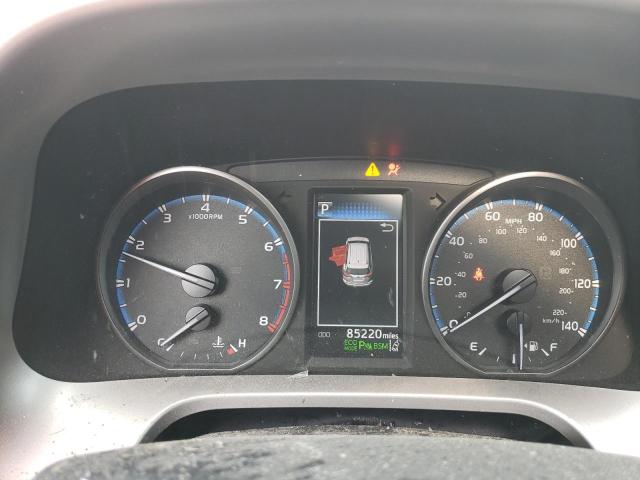 2018 TOYOTA RAV 4 JTMWFREV5JJ165524