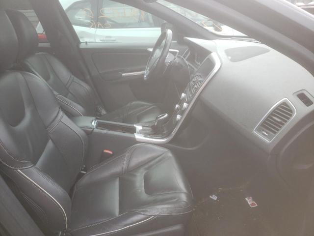 2015 VOLVO XC60 T6 R- YV4902RS7F2665169