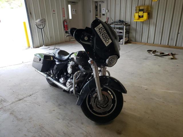 Salvage cars for sale from Copart Hurricane, WV: 2007 Harley-Davidson Flhx