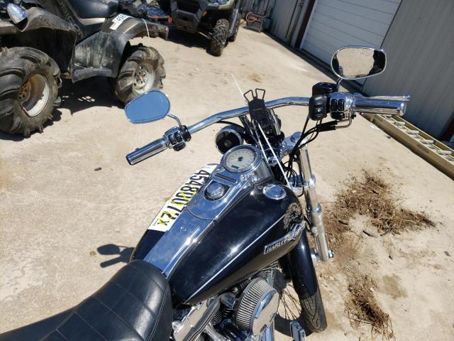 2011 HARLEY-DAVIDSON FXDC 1HD1GV411BC317575
